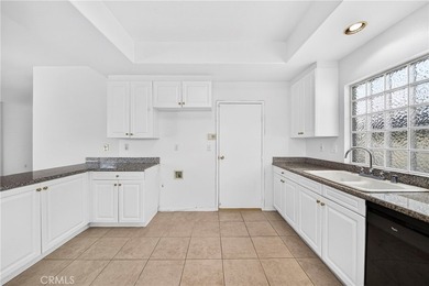 This beautiful 2 -story home locates Shadow Brook Gated - photo 22