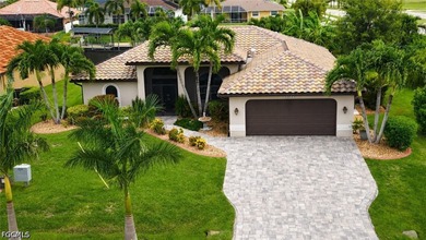 Presenting 2028 SW 44th Terrace, a Gorgeous Waterfront Pool Home - photo 1
