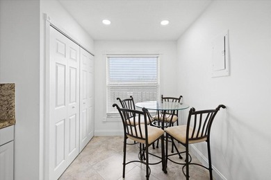 Welcome to your dream penthouse condo in the heart of Deerfield - photo 10