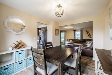 Fresh, inviting, and ready for it's new owners - this Greece - photo 11