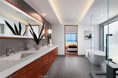 Welcome to coastal luxury redefined. Perfectly positioned - photo 23