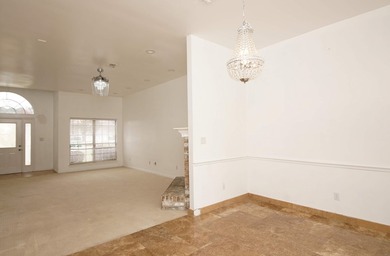 Beautiful home close to the white sandy beaches, military bases - photo 26