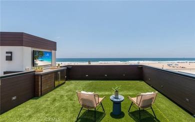 Welcome to coastal luxury redefined. Perfectly positioned - photo 26