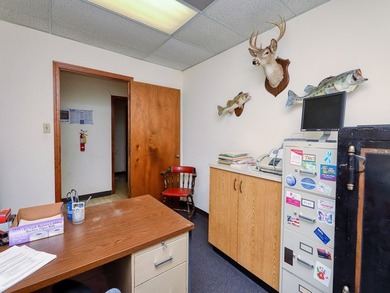 Welcome to 546 E Savannah Street - a high-visibility commercial - photo 29