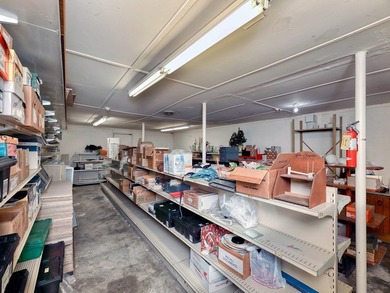 Welcome to 546 E Savannah Street - a high-visibility commercial - photo 32
