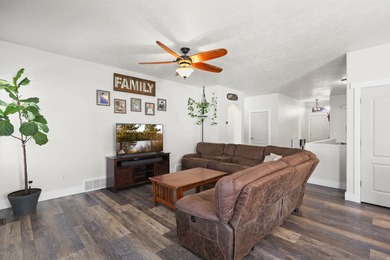 Welcome home to this beautiful Stansbury Park property where - photo 5