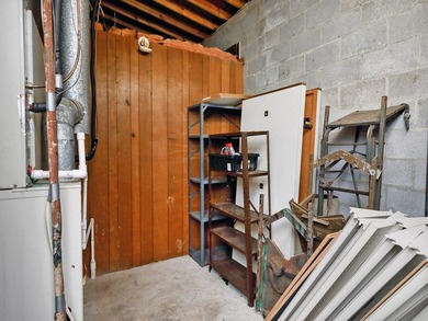 Welcome to 546 E Savannah Street - a high-visibility commercial - photo 36