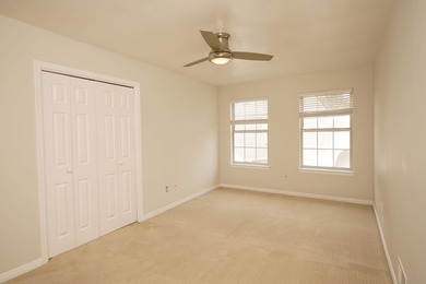 Beautiful home close to the white sandy beaches, military bases - photo 43