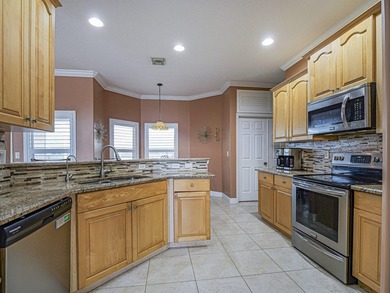 Must-see beautiful 4BR/3BA/2-car garage home with office - photo 10