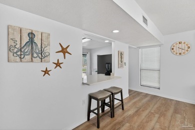 2/2 CONDO ONLY $305K - NEWLY RENOVATED - 9% NET ROIPUBLIC BEACH - photo 16