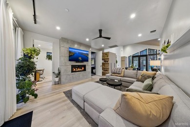Built in 2022 and offered fully furnished, this mountain-modern - photo 16