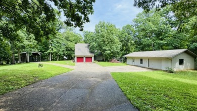 Your lakefront escape awaits! Call Josh! - photo 5