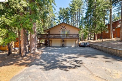This cozy cabin comes fully furnished and move-in ready! This - photo 6