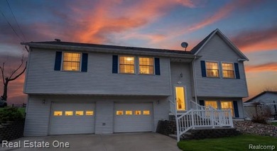 Enjoy Paw Paw Lake living without the Paw Paw Lake price tag - photo 2