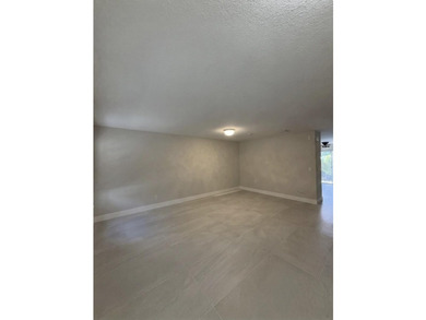 Beautifully updated corner-unit townhome in the desirable Summit - photo 6