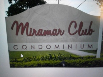 Lake Condo For Sale in Miramar, Florida