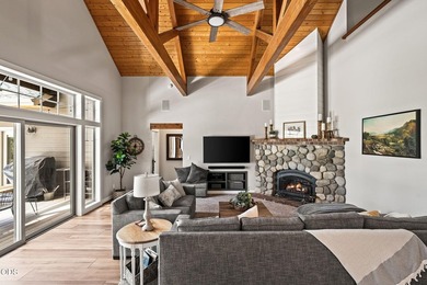 Don't miss out; tucked into a pine canopy overlooking Aspen - photo 18