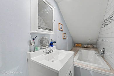 MULTIPLE OFFERS : HIGHEST /BEST DUE BY 6/23/2026 BY 5PM - photo 24