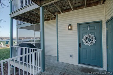 Welcome to this beautifully updated 3 bed, 3 bath condo in The - photo 28
