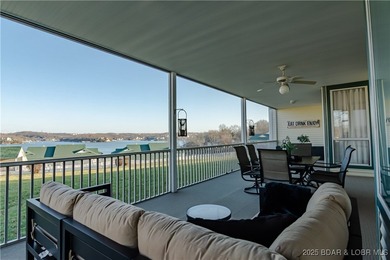 Welcome to this beautifully updated 3 bed, 3 bath condo in The - photo 30