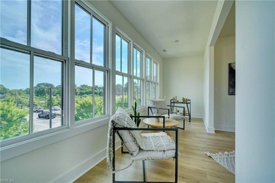 Welcome to the Colonial Place neighborhood! This Townhome feels - photo 31