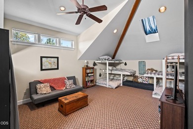 Don't miss out; tucked into a pine canopy overlooking Aspen - photo 45
