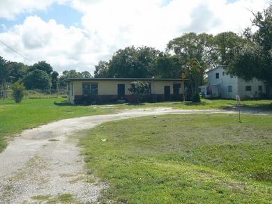 OWNER FINANCING ONLY ON THIS OUTSTANDING INDUSTRIAL BUSINESS - photo 1