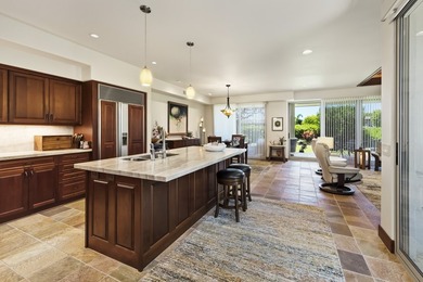 Within the Villages at Mauna Lani, this upgraded residence - photo 4