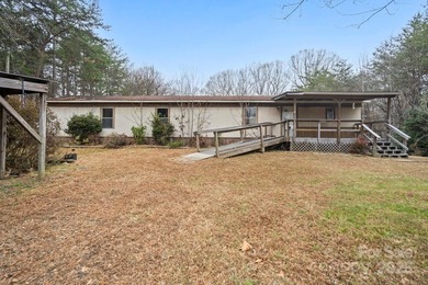 Lake Norman Home Sale Pending in Mooresville North Carolina