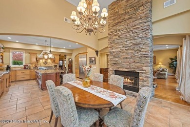 Luxury living at The Summit at Dongan Hills Colony. This - photo 16