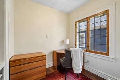 Nestled just 5 blocks from the lake in the heart of Shorewood - photo 17