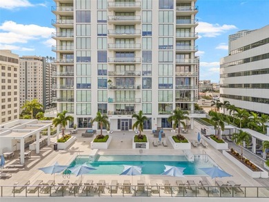 Extended wraparound terrace with view of Tampa Bay, the Marina - photo 8