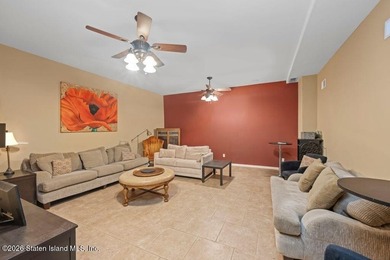 Luxury living at The Summit at Dongan Hills Colony. This - photo 49