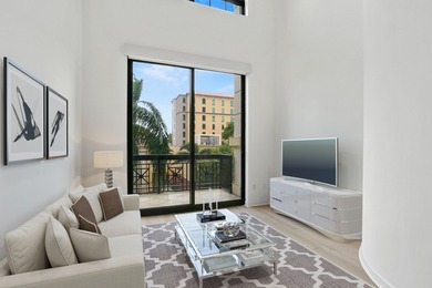 Fabulous Two-Story Boutique Loft Experience this exquisite - photo 2