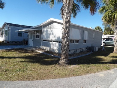 This cozy and partially furnished, 12 X 33 1 BR 1 BA home with - photo 3