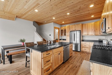 Fully furnished home at Schweitzer Mountain Resort! This 3 - photo 14