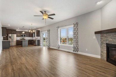 Welcome to 815 Cates Drive in Hunters Ridge. This thoughtfully - photo 17