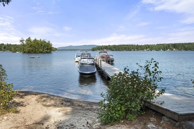 Lake Winnipesaukee Cottage with Deeded 24ft Boat Slip. Discover - photo 22