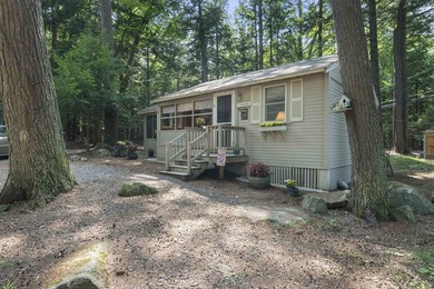 Lake Winnipesaukee Cottage with Deeded 24ft Boat Slip. Discover - photo 24