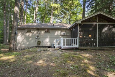 Lake Winnipesaukee Cottage with Deeded 24ft Boat Slip. Discover - photo 34