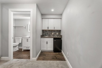 Welcome to 815 Cates Drive in Hunters Ridge. This thoughtfully - photo 44