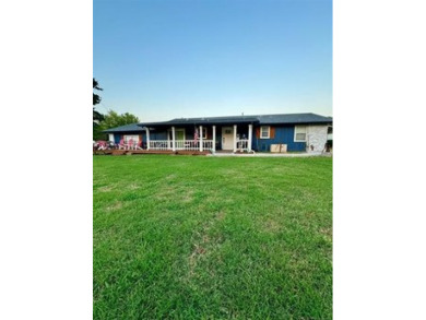 Lake Home For Sale in Eufaula, Oklahoma