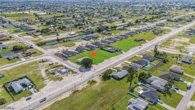Prime Cape Coral Lot - Ready to Build or Invest! Discover an - photo 7