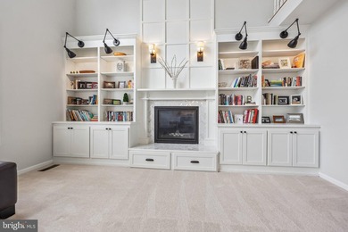 Welcome to this exceptional luxury home in the prestigious - photo 5