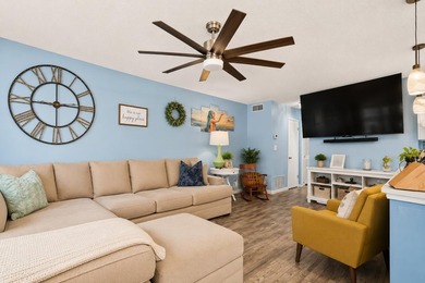 Beautifully remodeled 1BR/1.5BA condo in the desirable 55+ - photo 4