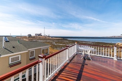 Presenting a rare waterfront Eastern Pt compound spanning 3 - photo 13