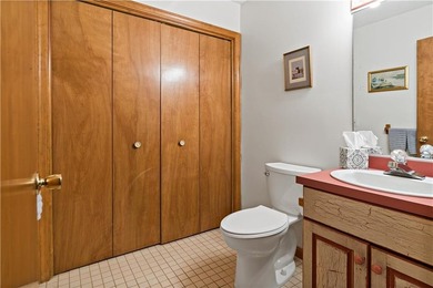 Location, Location ! Well maintained 2 bedroom, 1.5 bath - photo 14