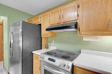 Welcome Home to 8809 Old Walnut Rd in Beautiful Ocean Springs! - photo 15