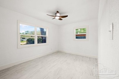 ** MOTIVATED SELLER ** Huge Price Adjustment -- Step into - photo 18