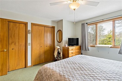 Location, Location ! Well maintained 2 bedroom, 1.5 bath - photo 22